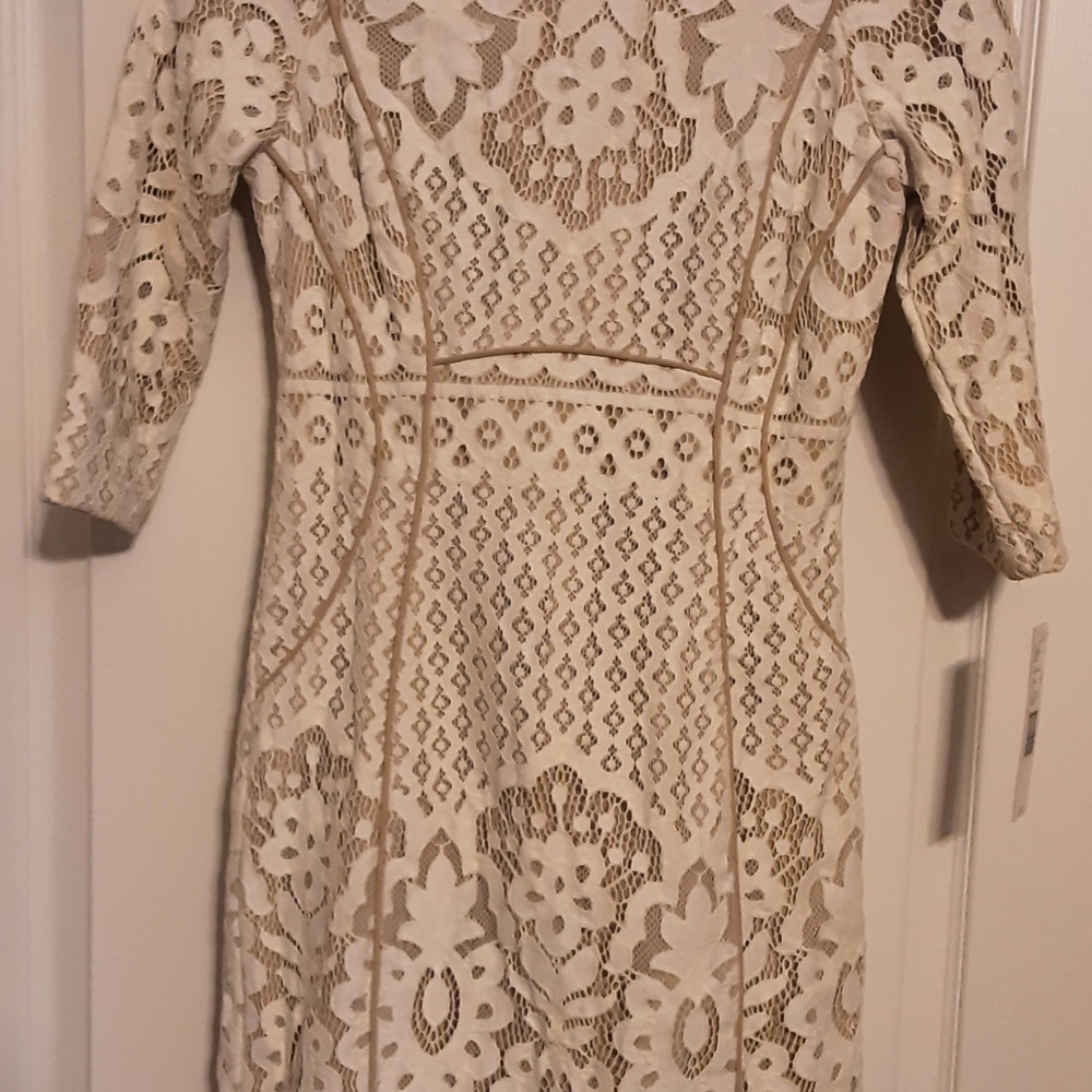 ANTONIO MELANI Cream Floral Lace Dress